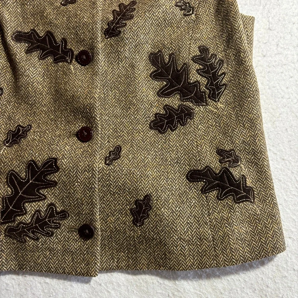 Talbots Womens Vest Tan Brown Herringbone Oak Leaf Applique Button Front Size S‎ - Picture 4 of 10